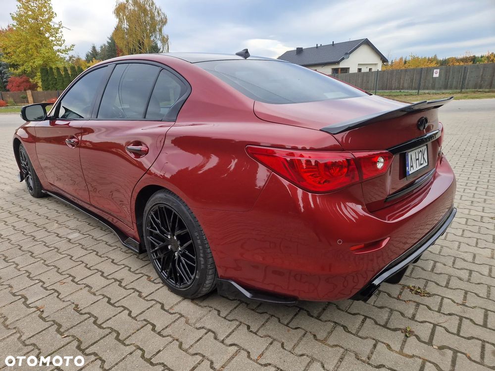 Infiniti Q50 - 33
