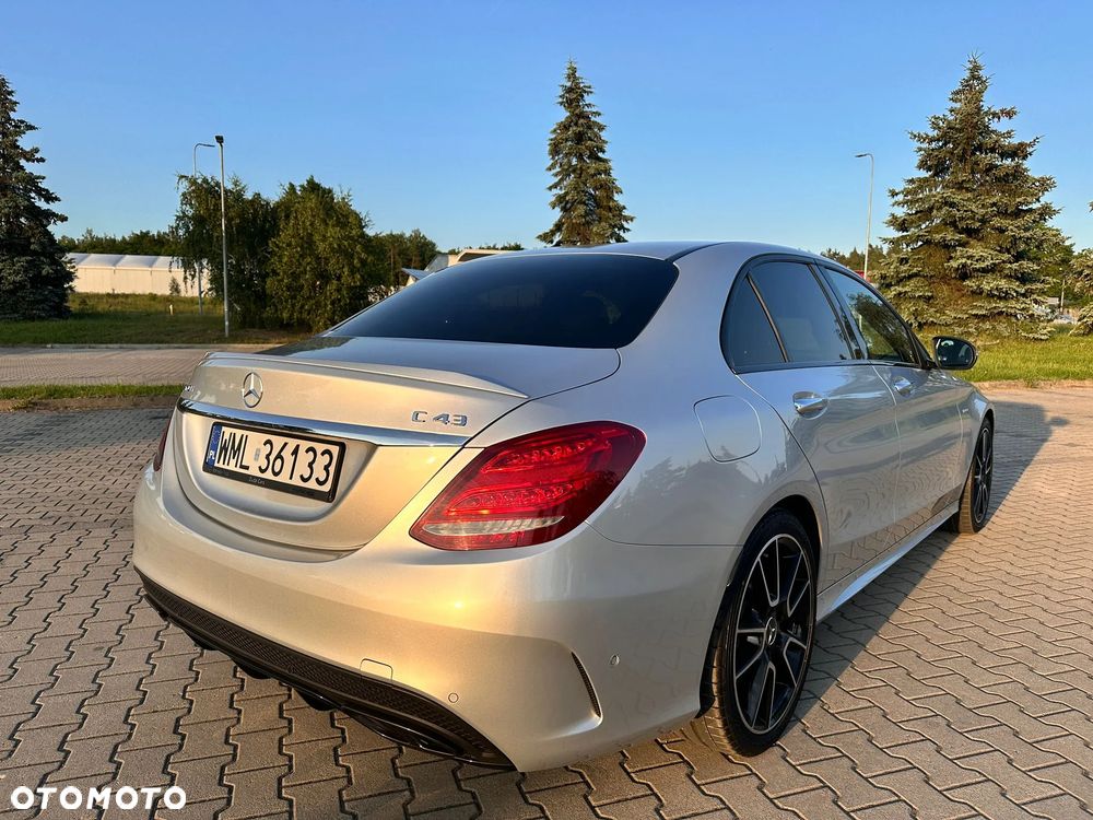 Mercedes-Benz Klasa C AMG 43 4Matic 9G-TRONIC - 6