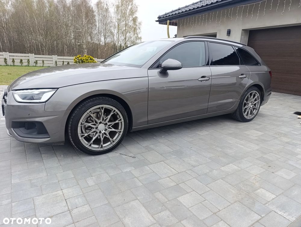 Audi A4 Avant 35 TDI mHEV Advanced S tronic - 2