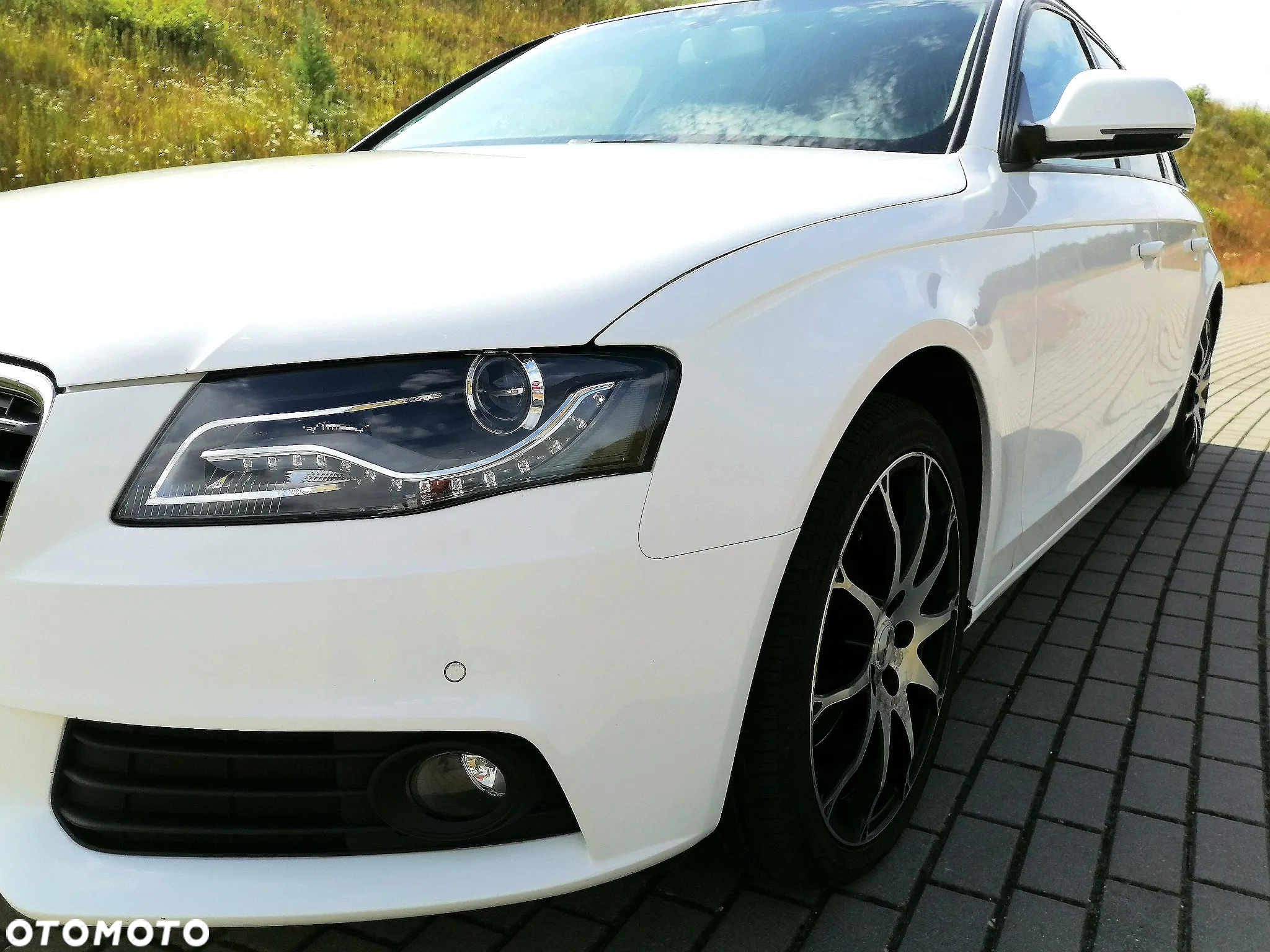 Audi A4 Avant 2.0 TDI DPF multitronic Attraction - 5