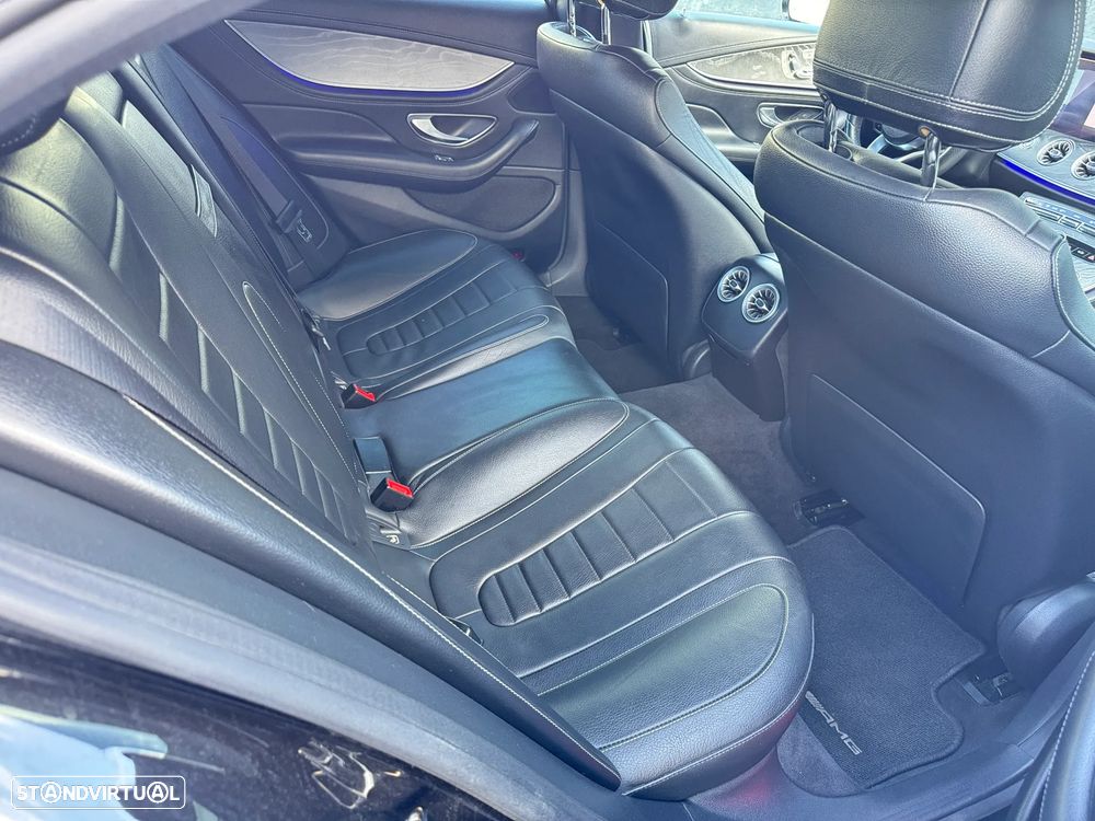 Mercedes-Benz CLS 300 d AMG Line - 19