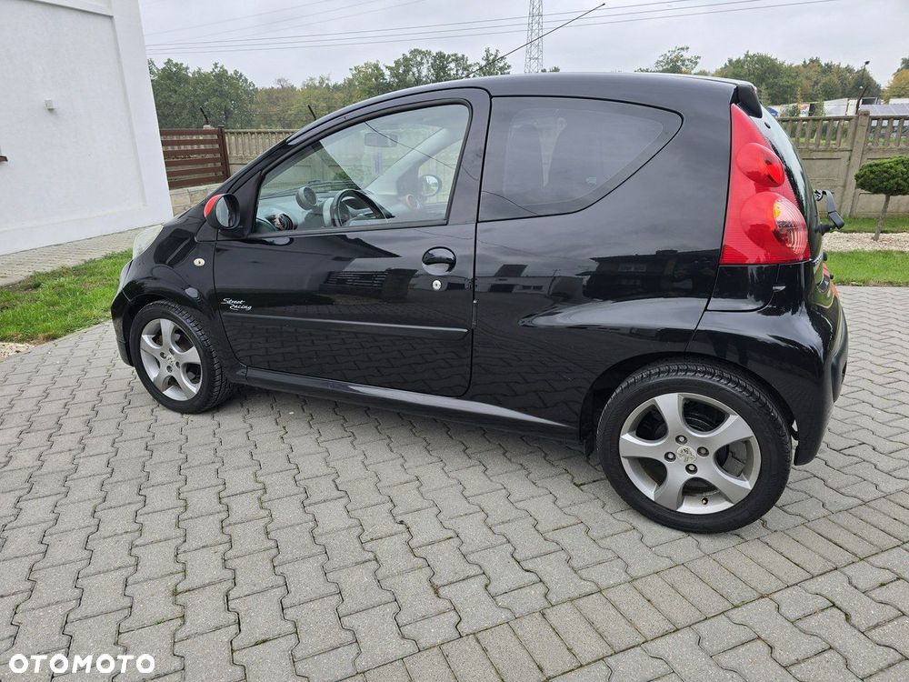 Peugeot 107 - 12