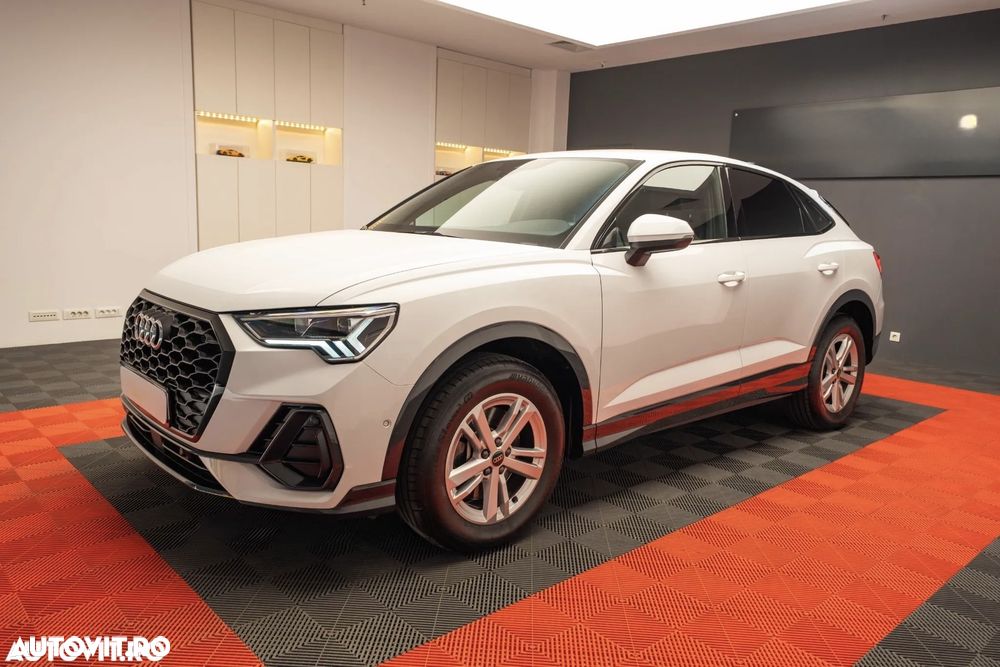 Audi Q3 Sportback - 1