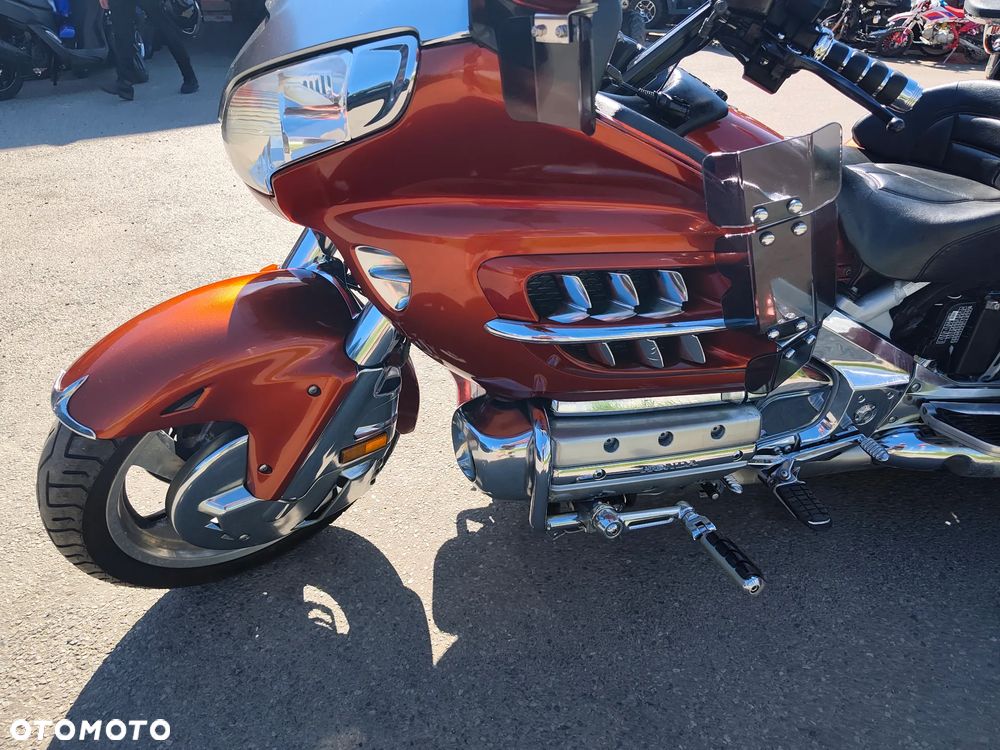 Honda GL - 11