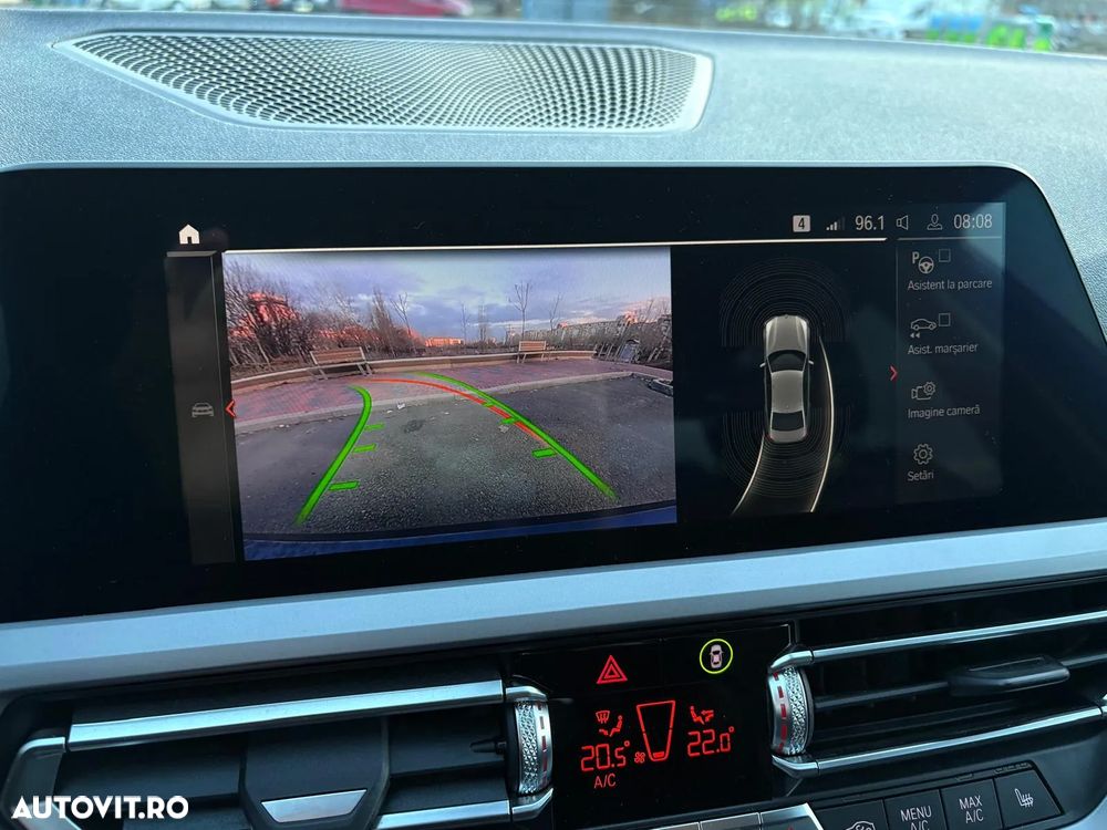 BMW Seria 3 318d Aut. Advantage - 21