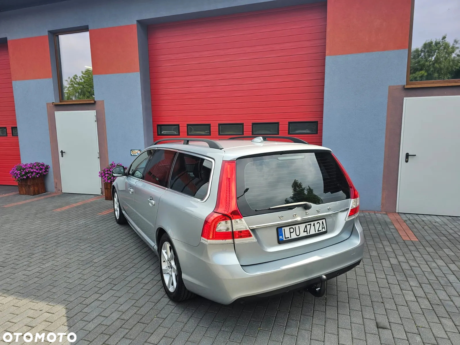 Volvo V70 D2 Geartronic Powershift Momentum - 9