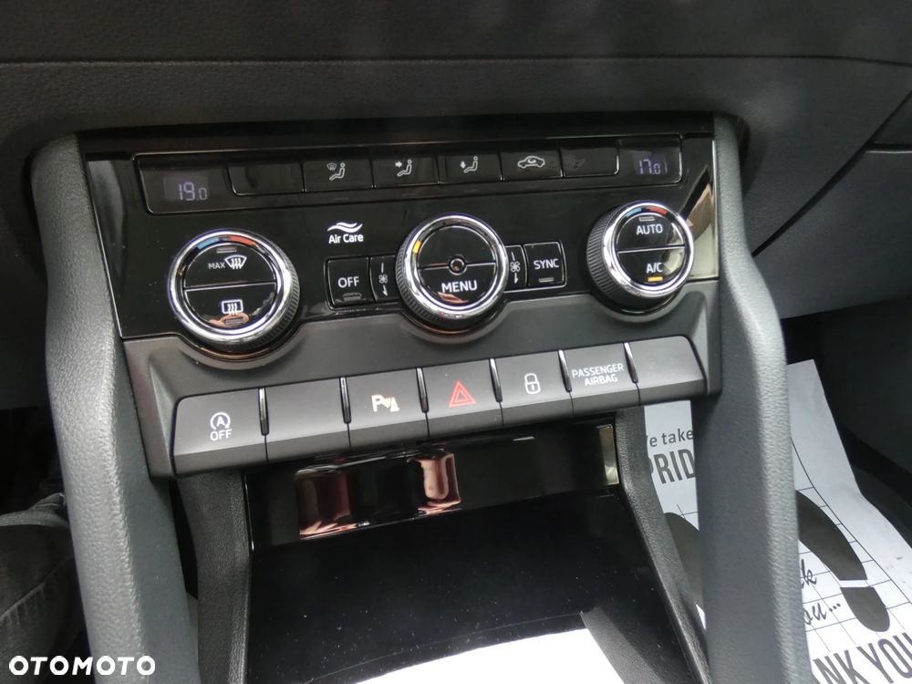 Skoda Karoq 1.0 TSI GPF 4x2 Style - 27
