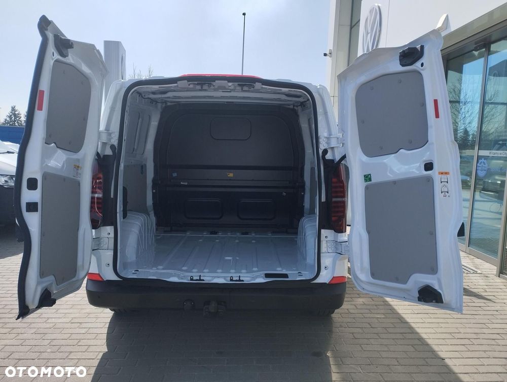 Volkswagen Transporter - 12