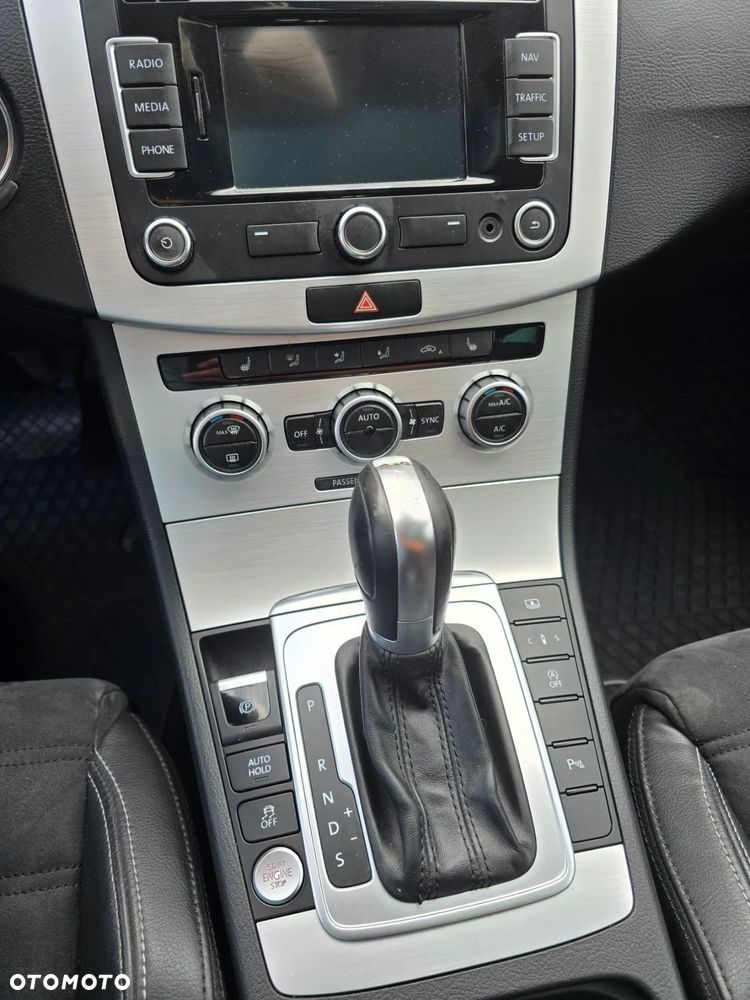 Volkswagen CC 2.0 TDI DPF BMT DSG - 19