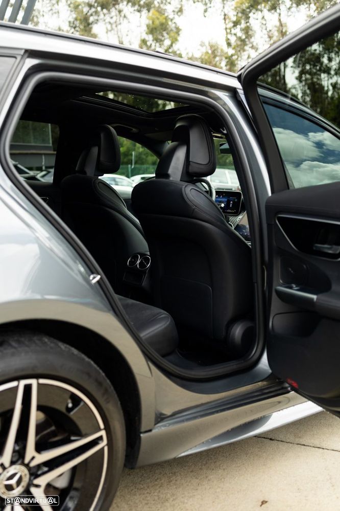 Mercedes-Benz C 300 e AMG Line - 17