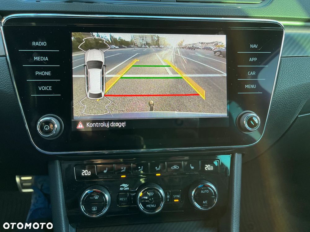 Skoda Superb III Kombi 19 - 15