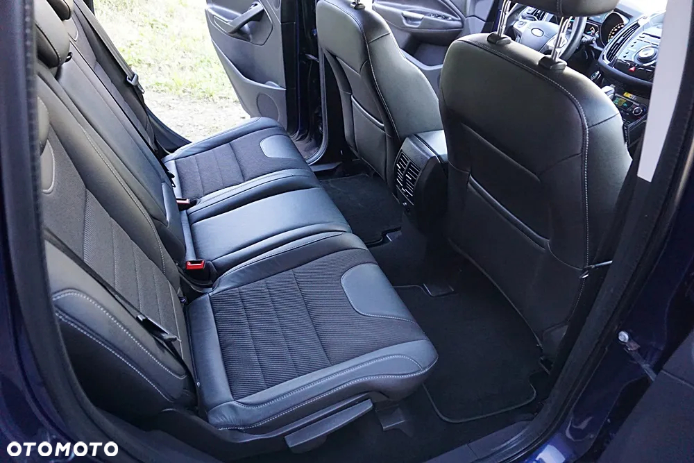 Ford Kuga 2.0 TDCi 4x4 Individual - 24