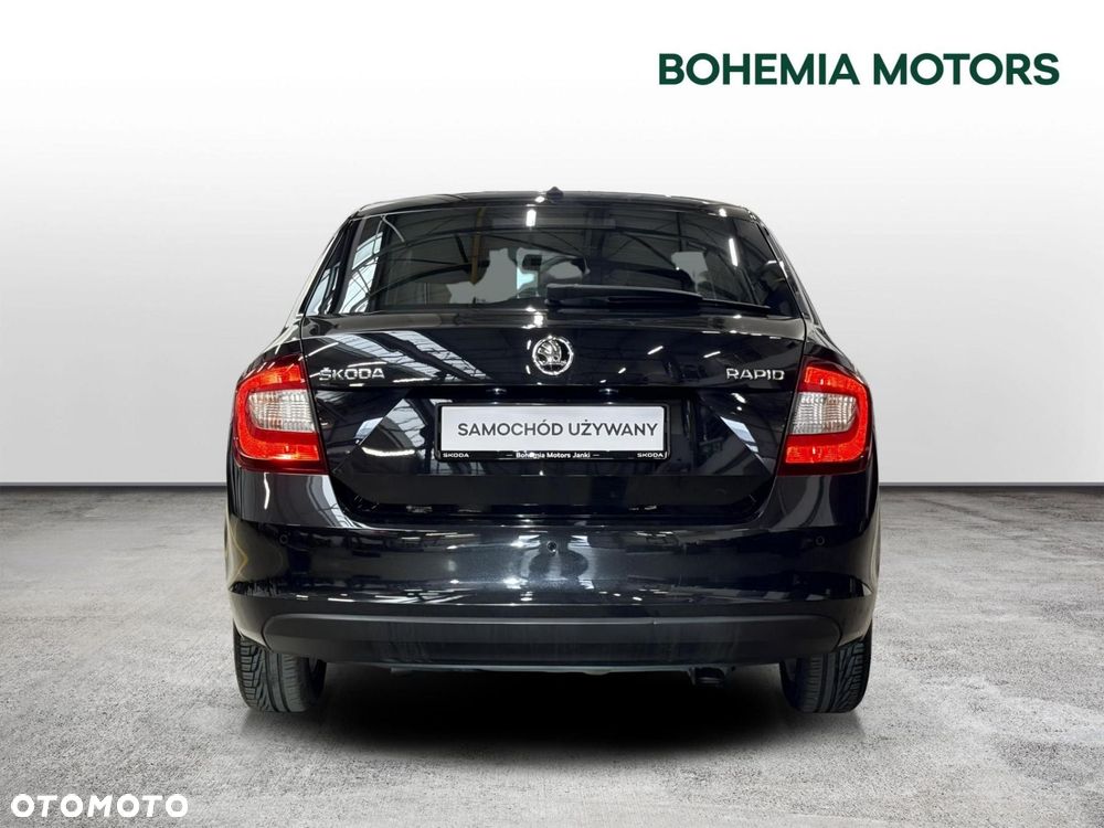 Skoda RAPID - 5