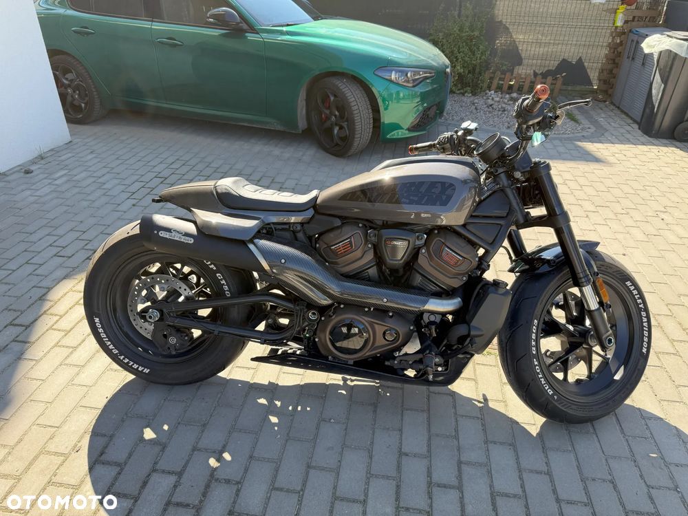 Harley-Davidson Sportster - 11