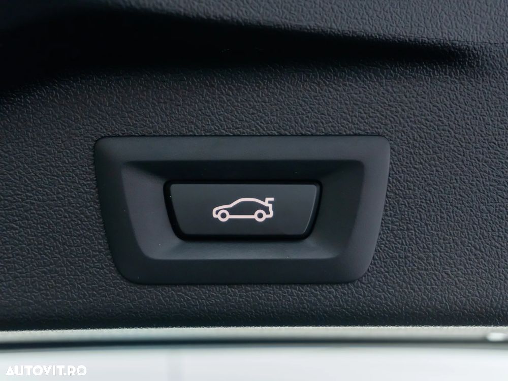 BMW X5 xDrive45e - 18