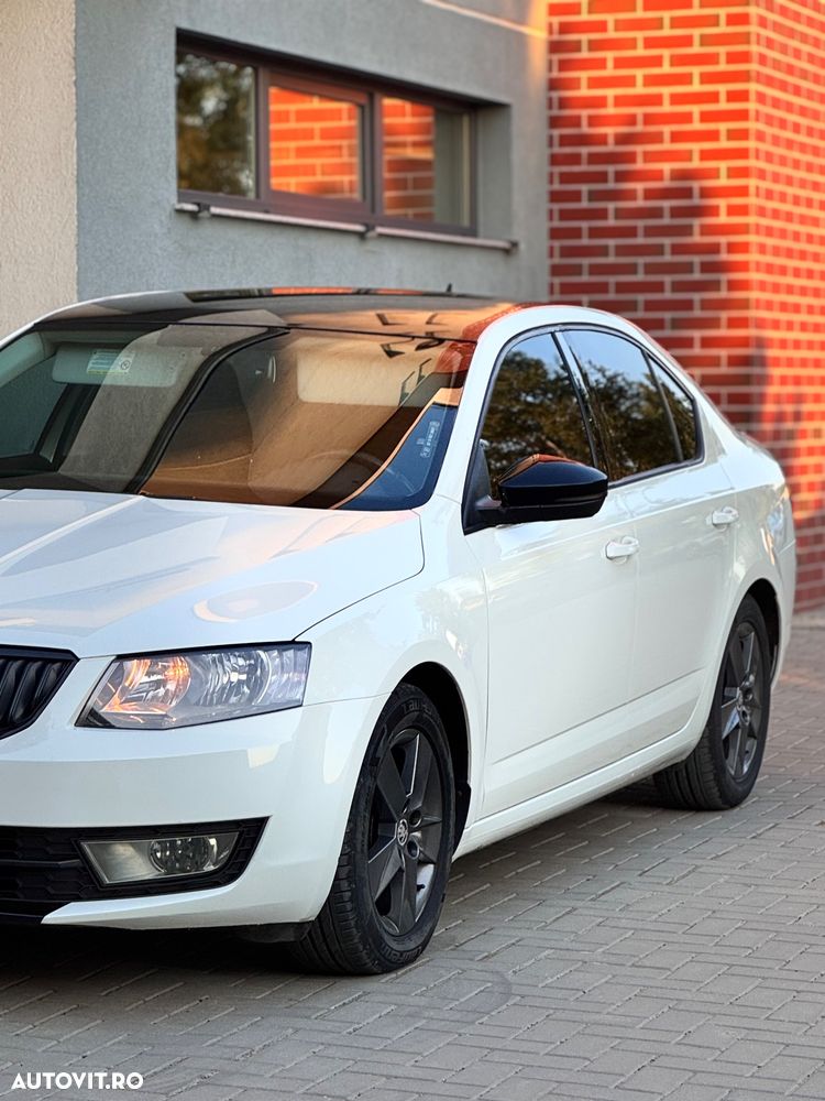 Skoda Octavia 1.6 TDI GREENLINE - 1
