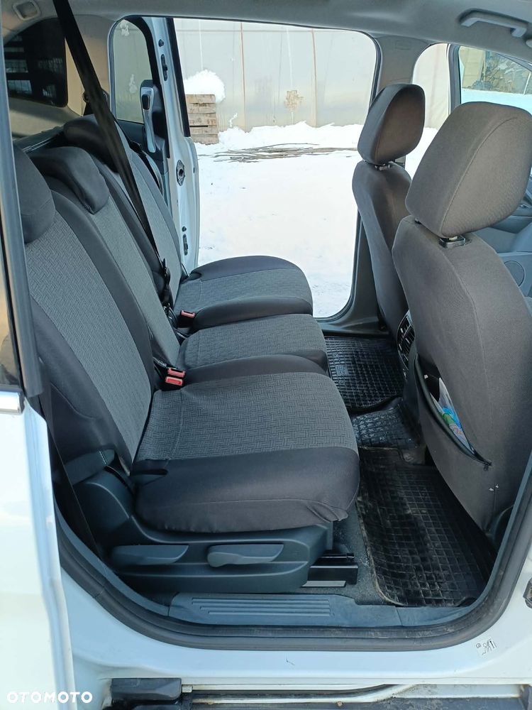 Ford Grand C-MAX 2.0 TDCi Titanium - 17