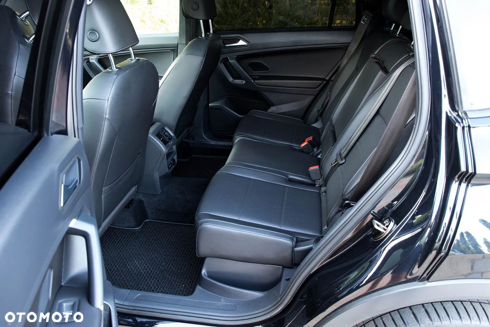 Volkswagen Tiguan Allspace 2.0 TSI 4Mot R-Line DSG - 29