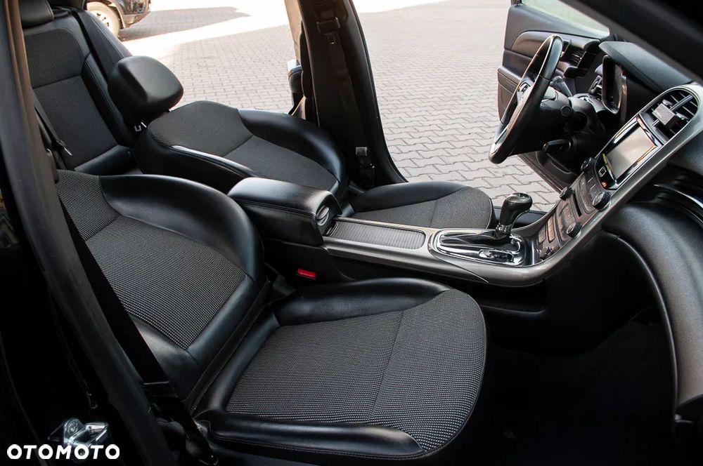 Chevrolet Captiva 2.4 2WD LT - 23