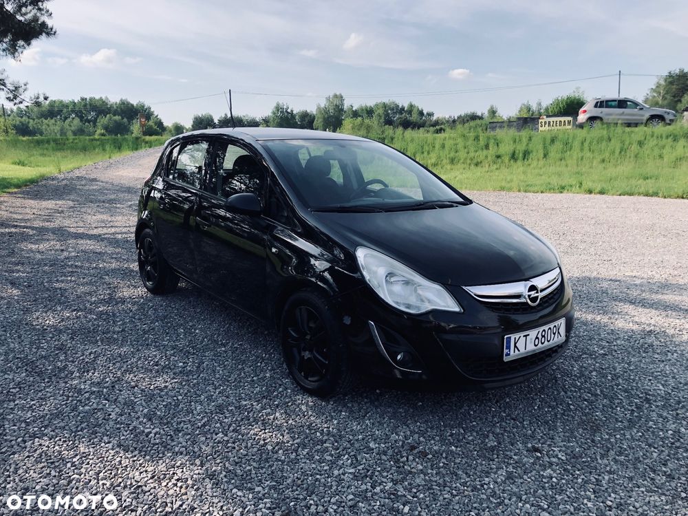 Opel Corsa 1.2 16V Cosmo - 4