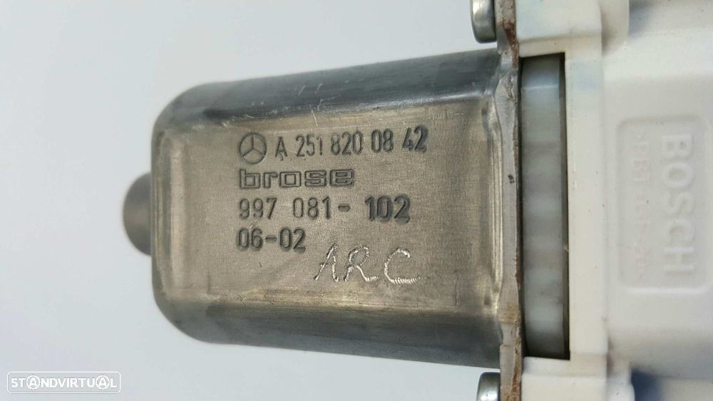 MOTOR ELEVADOR FRENTE DIREITO MERCEDES CLASE M (W164) 280 / 300 CDI (164.120) - 5