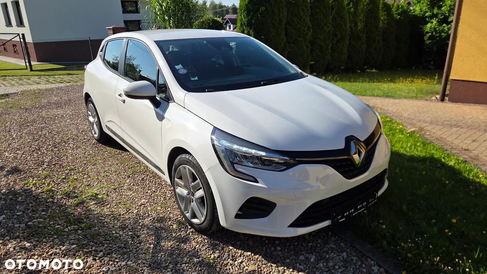 Renault Clio - 10