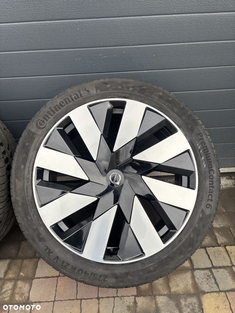Alufelgi z Oponami Volvo 5x108 9Jx21 ET 38 275/40/21 Continental - 6