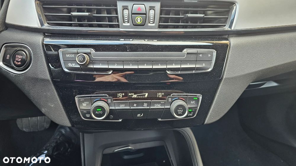 BMW X1 sDrive18d Advantage - 35