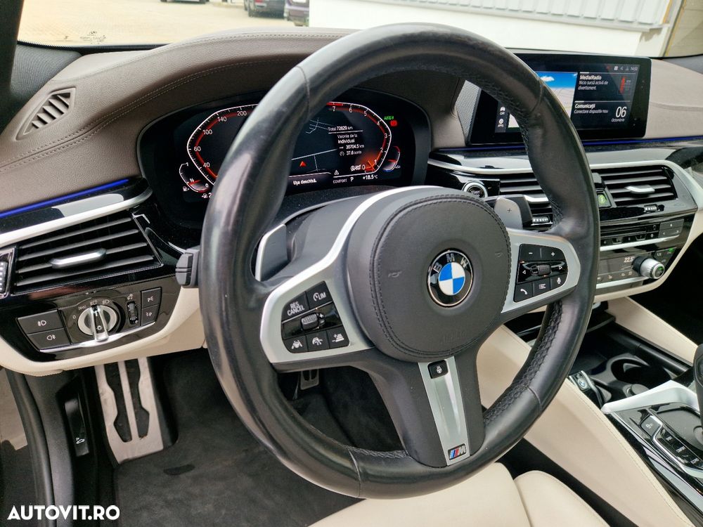 BMW Seria 5 540i xDrive AT - 18