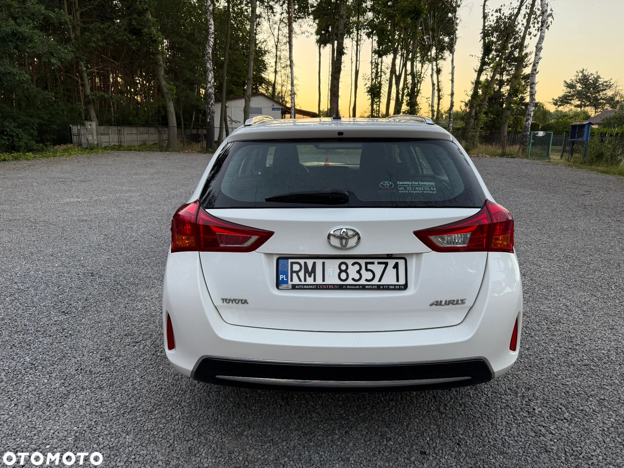 Toyota Auris 1.6 Premium - 12