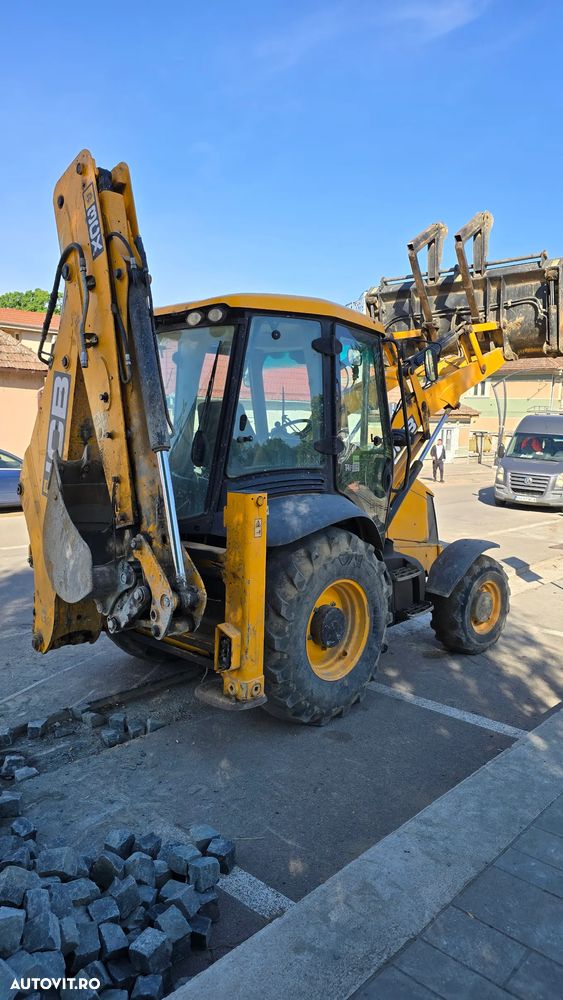 JCB 3cx - 9