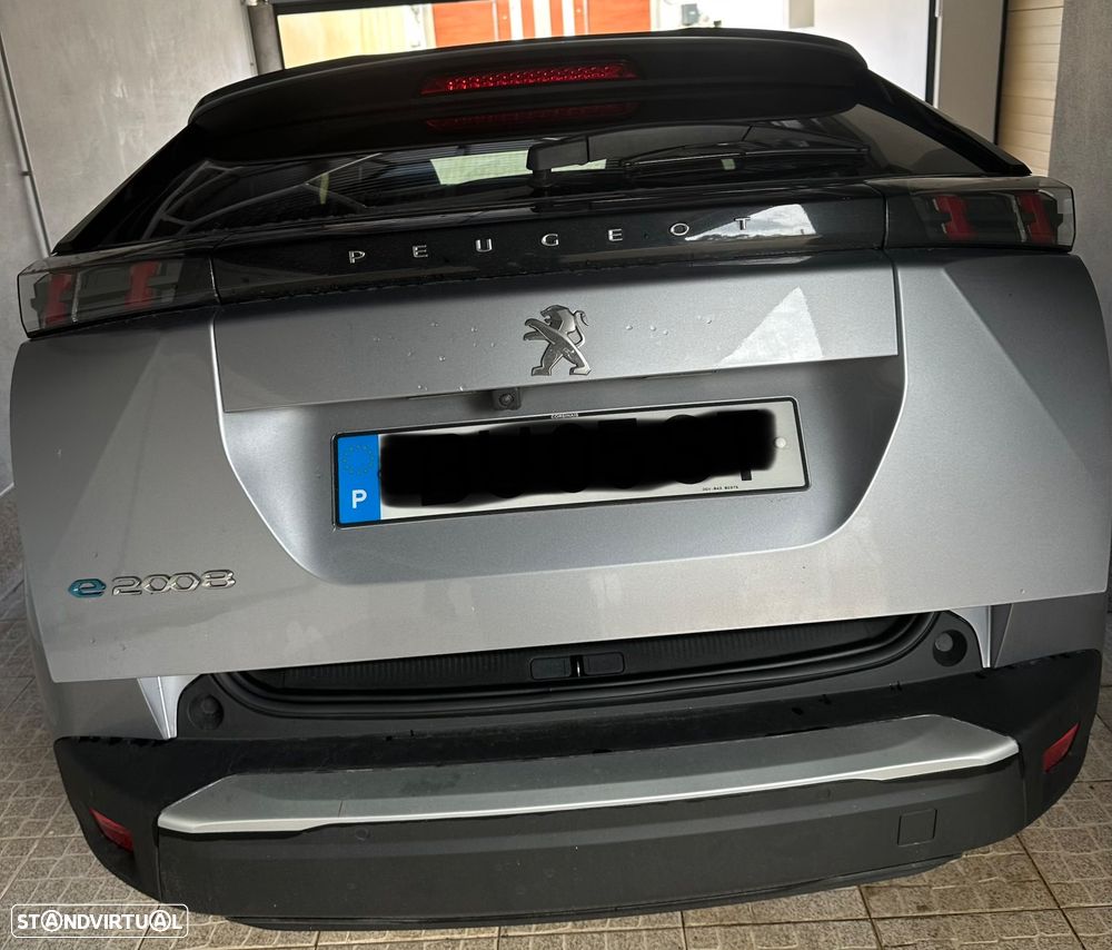 Peugeot 2008 - 6