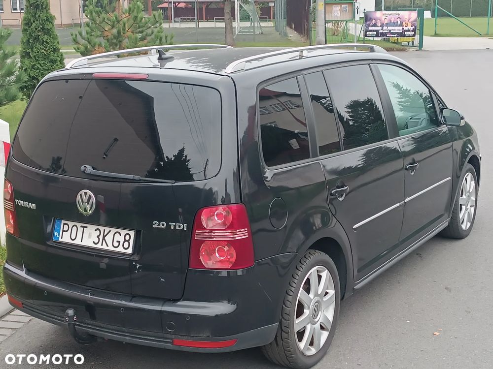 Volkswagen Touran 2.0 TDI DPF DSG Goal - 5