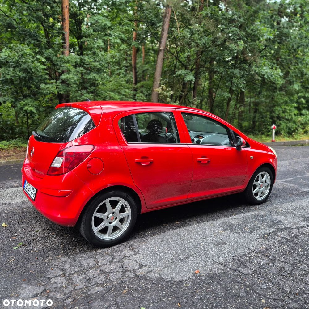 Opel Corsa 1.2 16V Easytronic Color Edition - 4