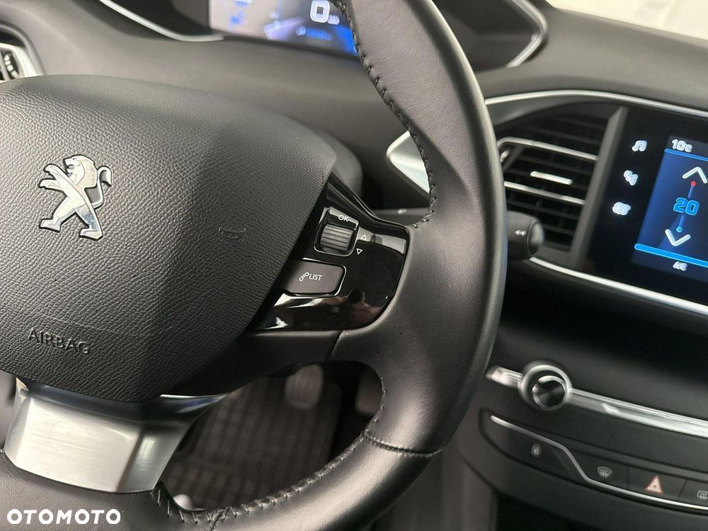 Peugeot 308 - 26