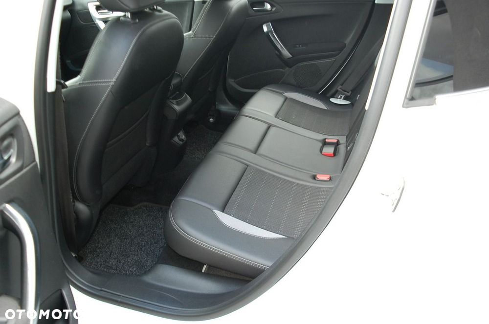Peugeot 2008 - 26
