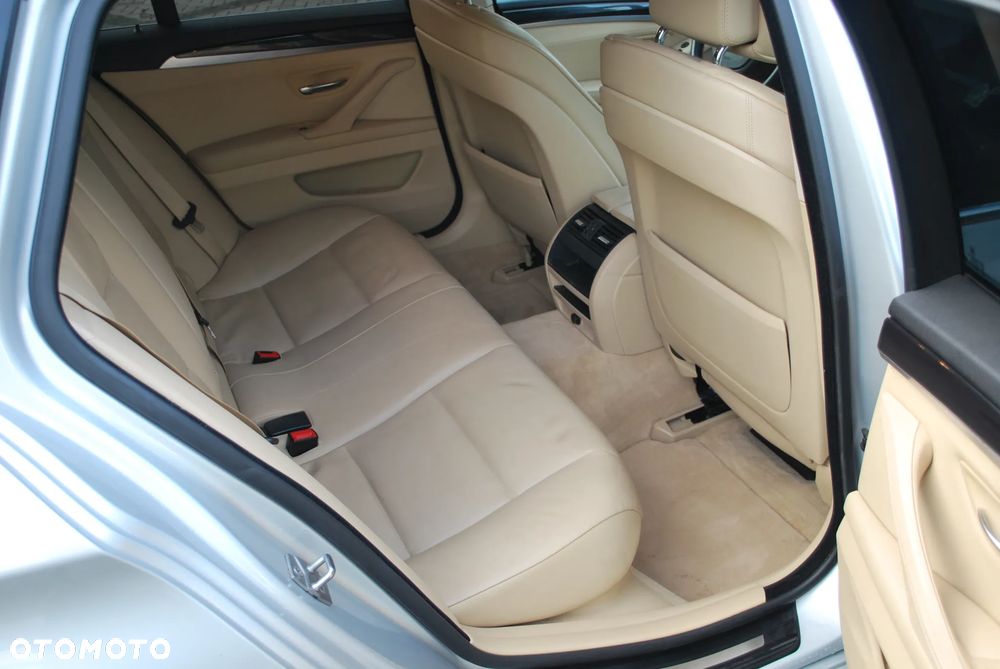 BMW Seria 5 520d Edition Fleet - 19