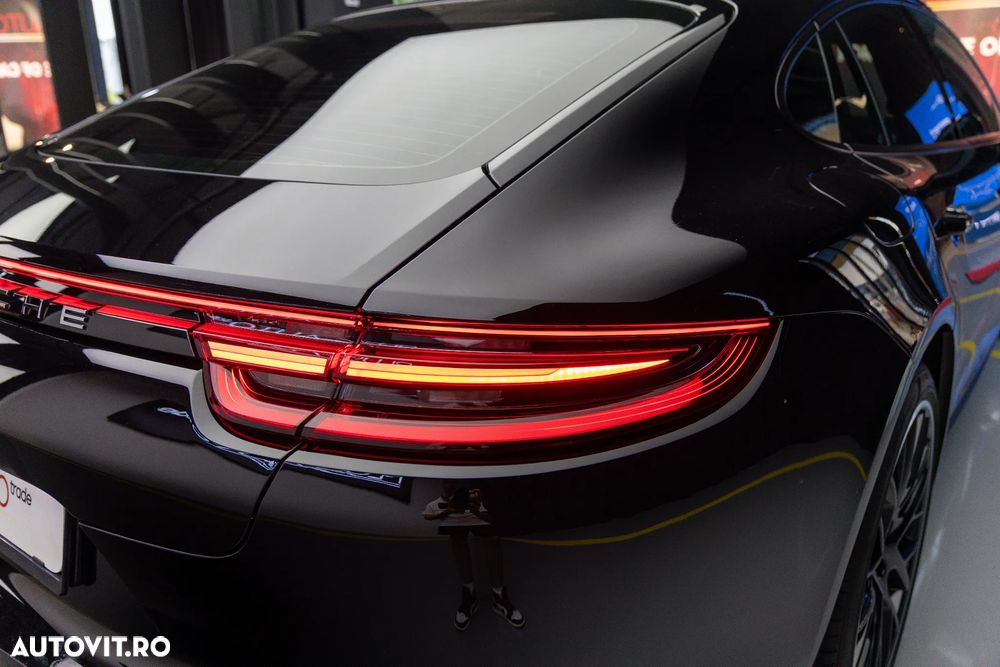 Porsche Panamera - 10