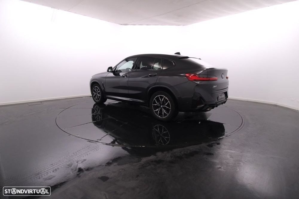 BMW X4 - 4