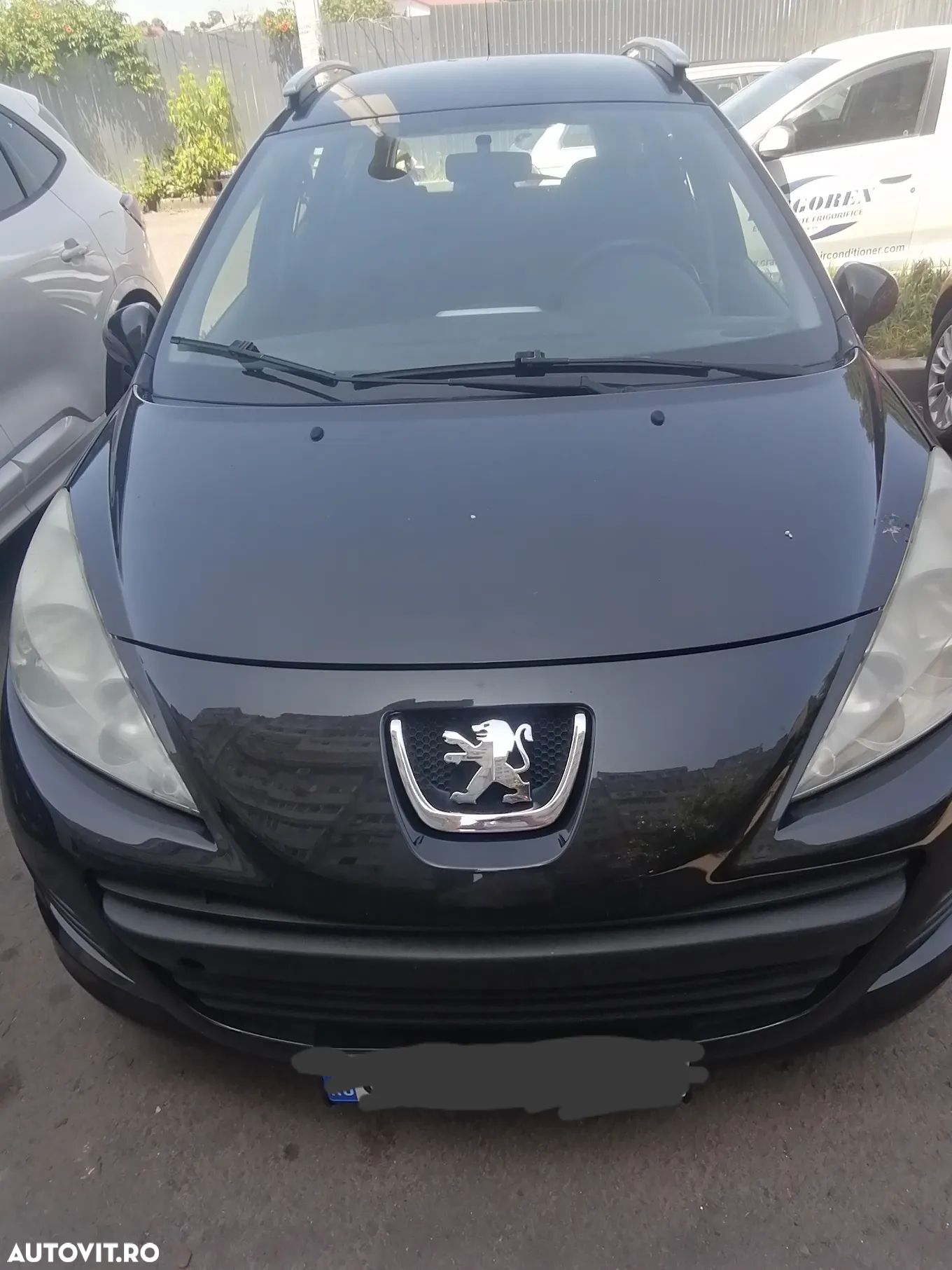 Peugeot 207 - 1