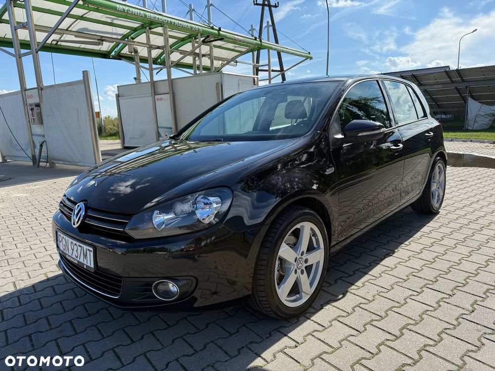 Volkswagen Golf 1.6 TDI DPF BlueMotion Technology MATCH - 3