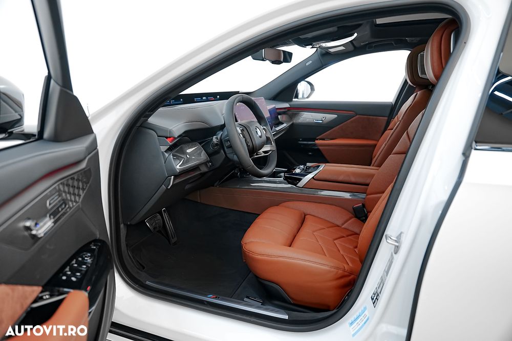 BMW Seria 7 740 xDrive MHEV - 19