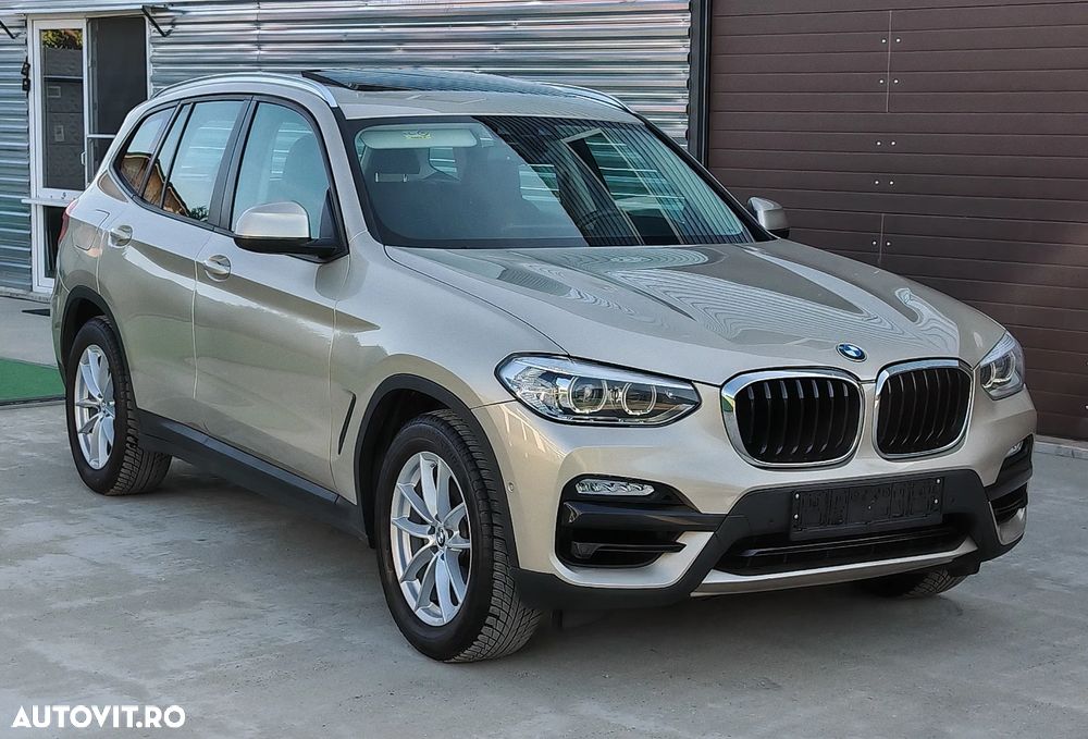 BMW X3 2018 photo 2