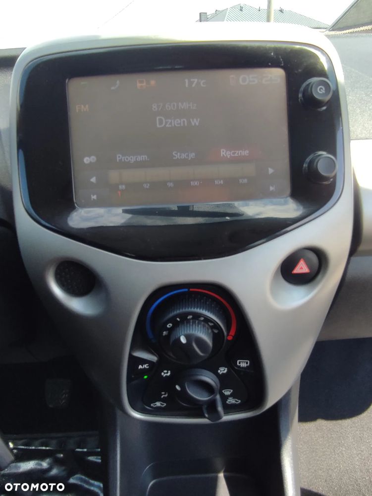Citroën C1 AIRSCAPE VTi 68 ETG Shine - 26