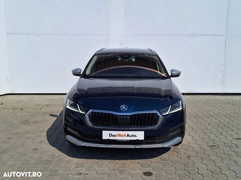 Skoda Octavia Combi 2.0 TDI DSG 4X4 Scout - 34