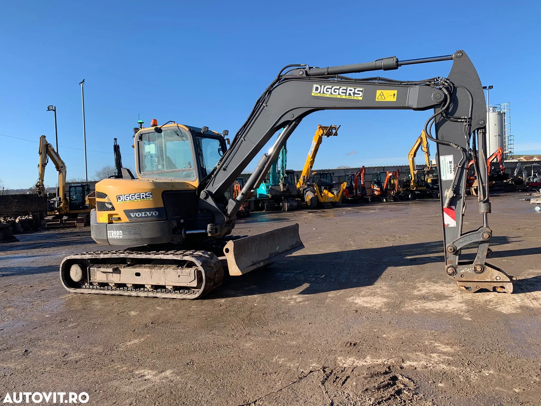 Volvo ECR88 - 1