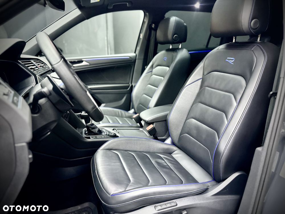 Volkswagen Tiguan - 25