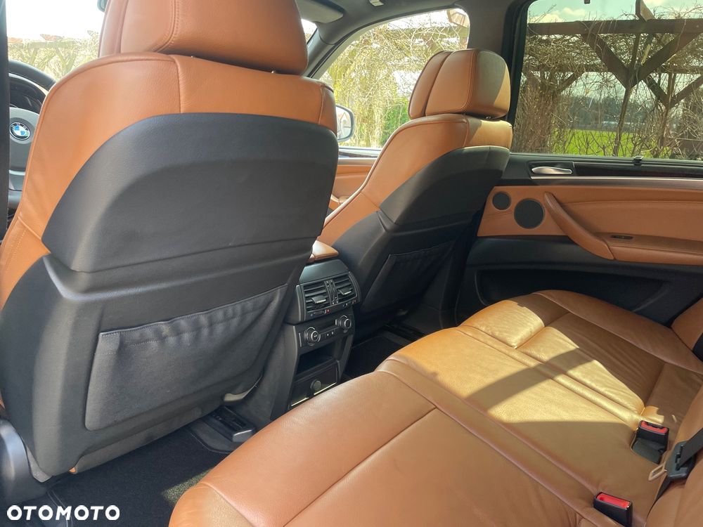 BMW X5 xDrive35d - 19