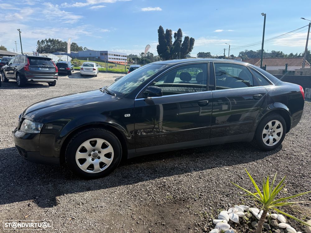 Audi A4 2001 photo 4