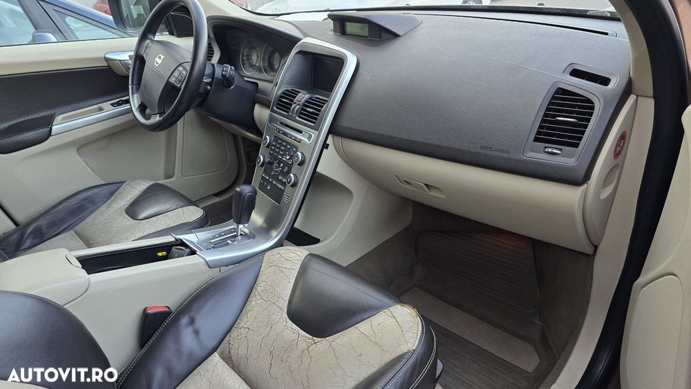 Volvo V60 D5 AWD Summum - 6